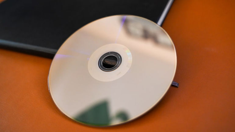 The Ultimate Guide to Downloading Windows 8 and Windows 10 ISO Files