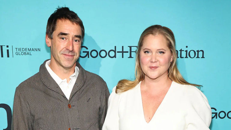Amy Schumer and Chris Fischer's Red Carpet PDA Breaks the Internet