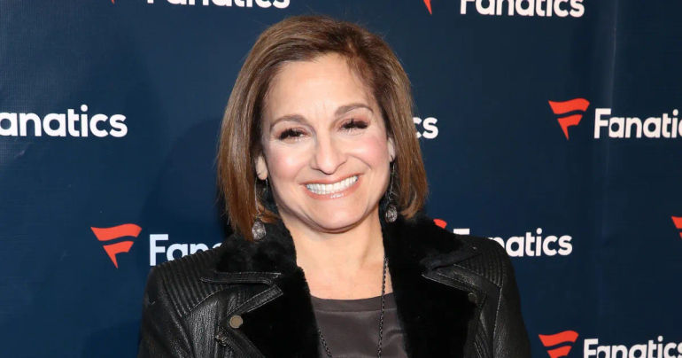 Olympian Mary Lou Retton Makes Miraculous ICU Recovery from Rare Pneumonia – Her Inspiring Journey