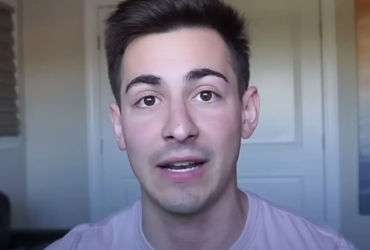 Twitch Takes a Bold Stand: Call of Duty Streamer Censor Permanently Banned!