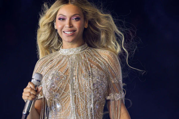 Beyonce Unveils Her Latest Scent: Ce Noir Perfume Makes its Mark