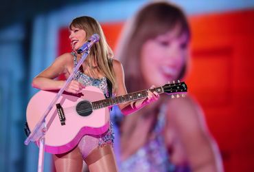 Exploring the Duration of Taylor Swift's Eras Tour Movie: A Runtime Breakdown