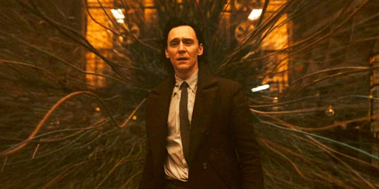 Loki Fans Worried About Season 2 Finale After Spotting Concerning Message  in Episode 5