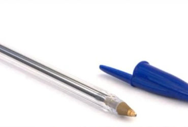 Cháu bé 8 tuổi bị thủng trực tràng vì trò đùa nguy hiểm với chiếc bút