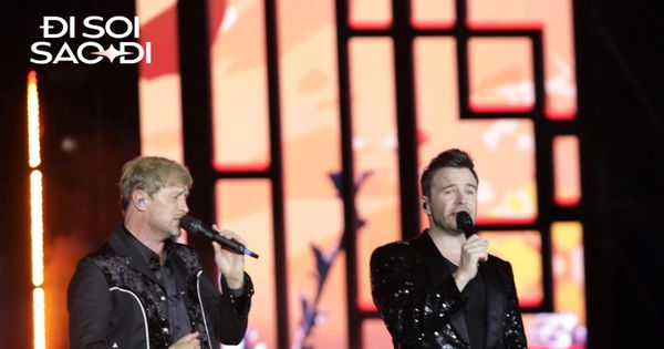 Đêm nhạc của Westlife tại TPHCM: Sân vận động tràn ngập fan hâm mộ, khán giả hát theo nồng nhiệt!