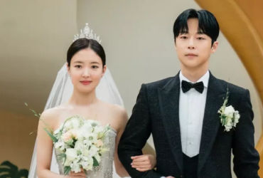 Bộ phim ấn tượng nhất cuối năm với sự kết hợp hoàn hảo giữa tạo hình cổ trang và hiện đại, cặp đôi chính gây sốt