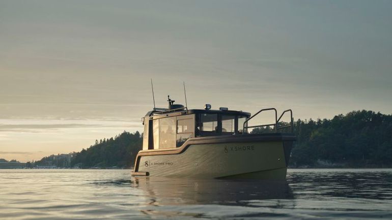 Electric Revolution: Swedish Students Embark on a Maritime Learning Journey