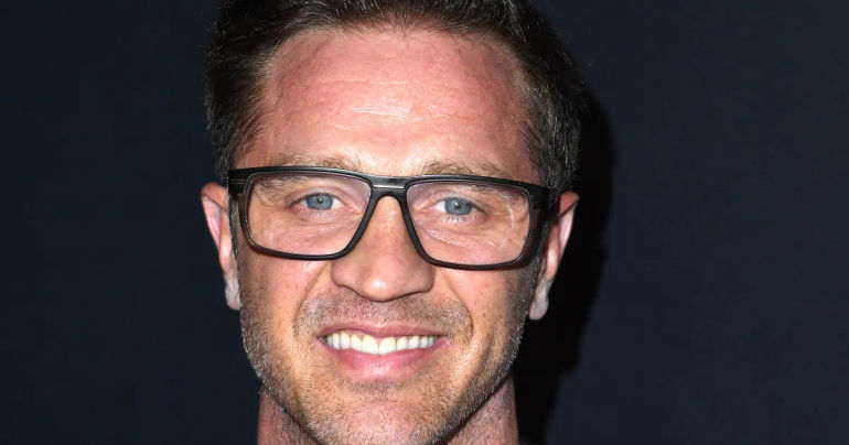 Devon Sawa Takes Millennials on a Nostalgic Journey with Iconic 'Final Destination' Log Truck Photo