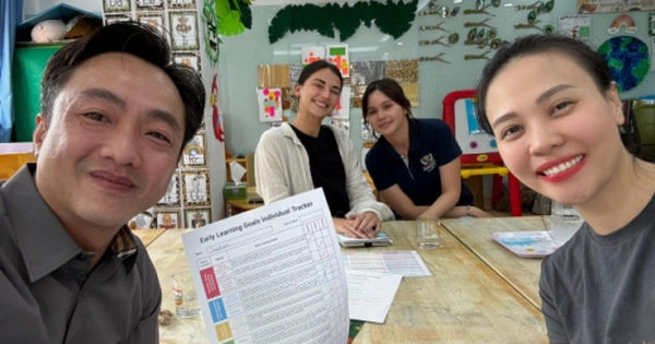 Hội họp phụ huynh lần đầu của vợ chồng Cường Đô La: Nghe cô giáo chia sẻ gì mà cả nhà cười nghiêng ngả?