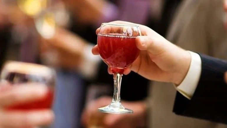 5 thói quen ăn uống xấu trong bữa Tết: Bạn đã biết cách ăn đúng chưa?