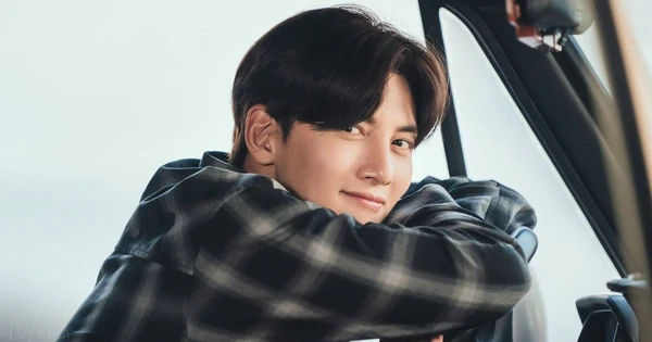 Nam chính thay đổi đáng kinh ngạc, siêu phẩm được đánh giá cao hơn cùng rating tăng vọt