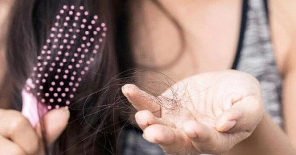 Những bí quyết chăm sóc tóc khi chuyển mùa