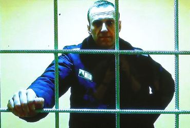 Connections between Putin's election strategy and Navalny's vanishing, claims ex-Russian official