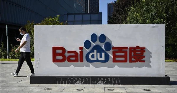 Ernie trở thành đối thủ vượt mốc 100 triệu người dùng của ChatGPT