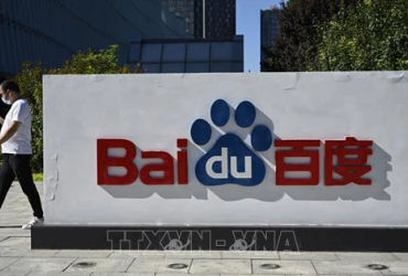 Ernie trở thành đối thủ vượt mốc 100 triệu người dùng của ChatGPT