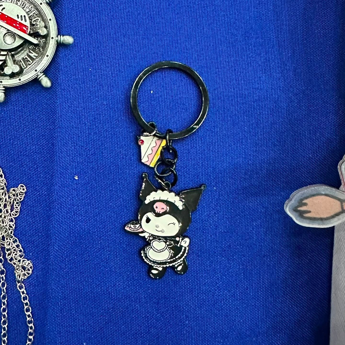Llavero kuromi sirvienta