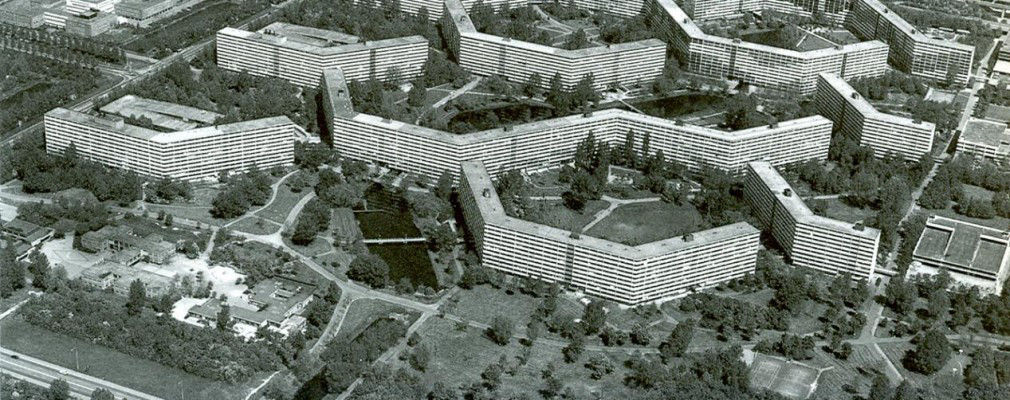 An aerial photo of the Bijlmermeer housing housing development