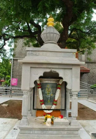 2. Gurusthan