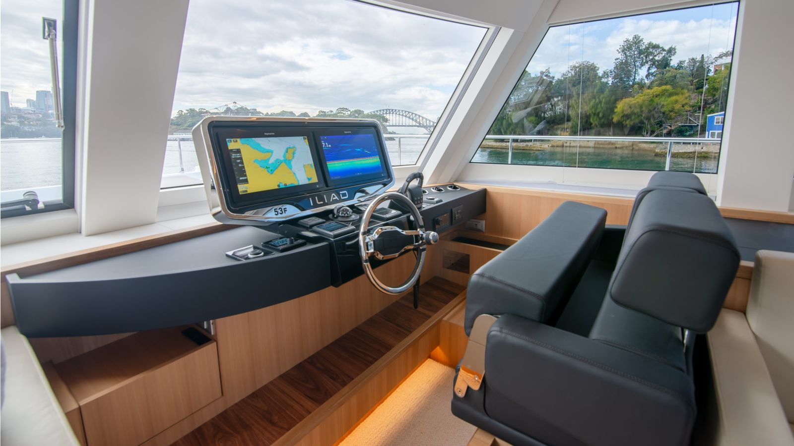 power catamaran helm steering