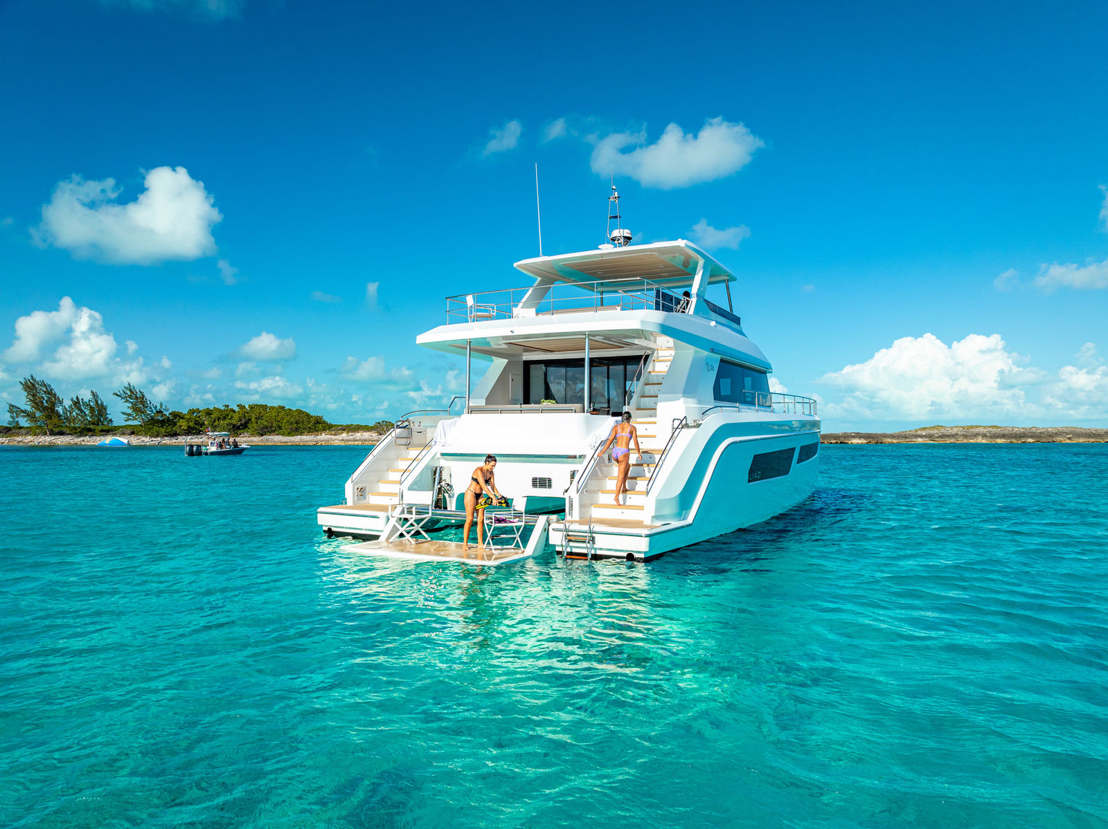 ILIAD Catamarans 53F power catamaran Bahamas swimming