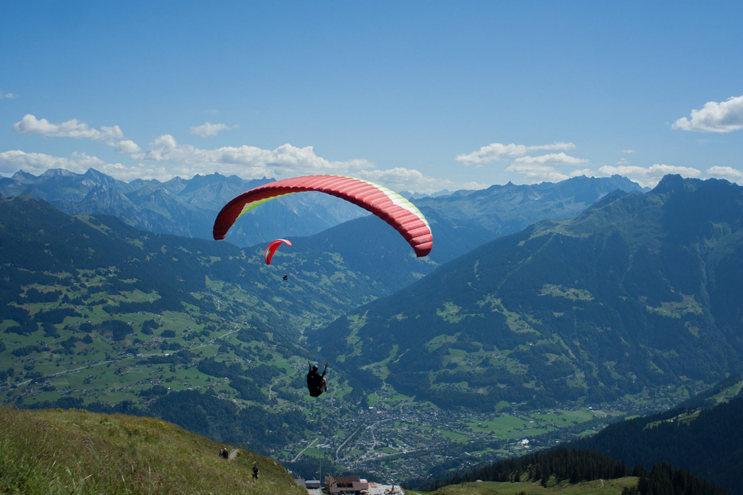 Paragliding in Dehradun
