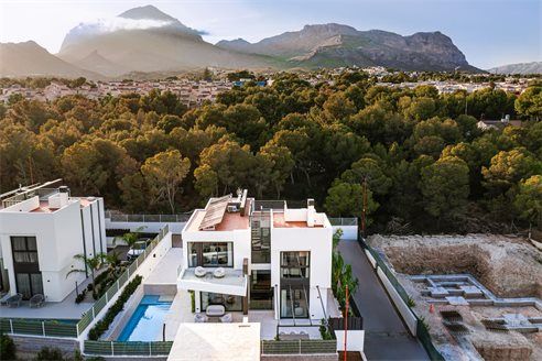 Вилла в Ла-Нусии 342 м2 №VL251024FEBEE  - Продажа