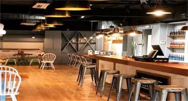 Помещение в Барселоне 235 м2 №COM20713EAAA1  - Продажа