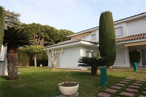 Дом в Барселоне 592 м2 №VL1932670790  - Продажа