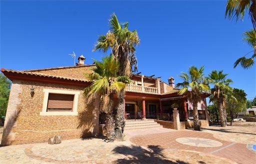 Сельский дом в Рохалесе 500 м2 №VL2524D1AF9  - Продажа