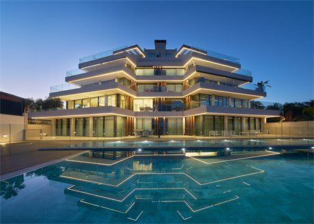 Апартаменты в Эстепоне 232 м2 №ART251024C260F  - Продажа