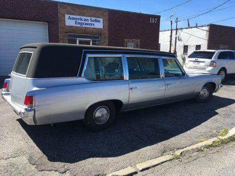 rare 1972 Pontiac Bonneville Superior hearse for sale