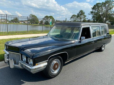 very nice 1971 Cadillac Fleetwood Hearse for sale