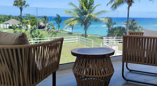 Transportation from Punta Cana Airport to Hotel El Quemaito