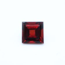 Mozambique Garnet Square Faceted