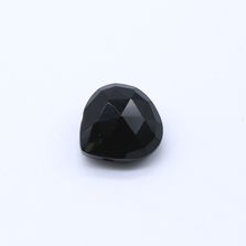 https://ik.imagekit.io/earthstone/ik-seo/img/Calibrated-Heart-Shape-Beads/7278/onyx-heart-shape-briolette-tabeez.jpg?tr=w-223%2Ch-223