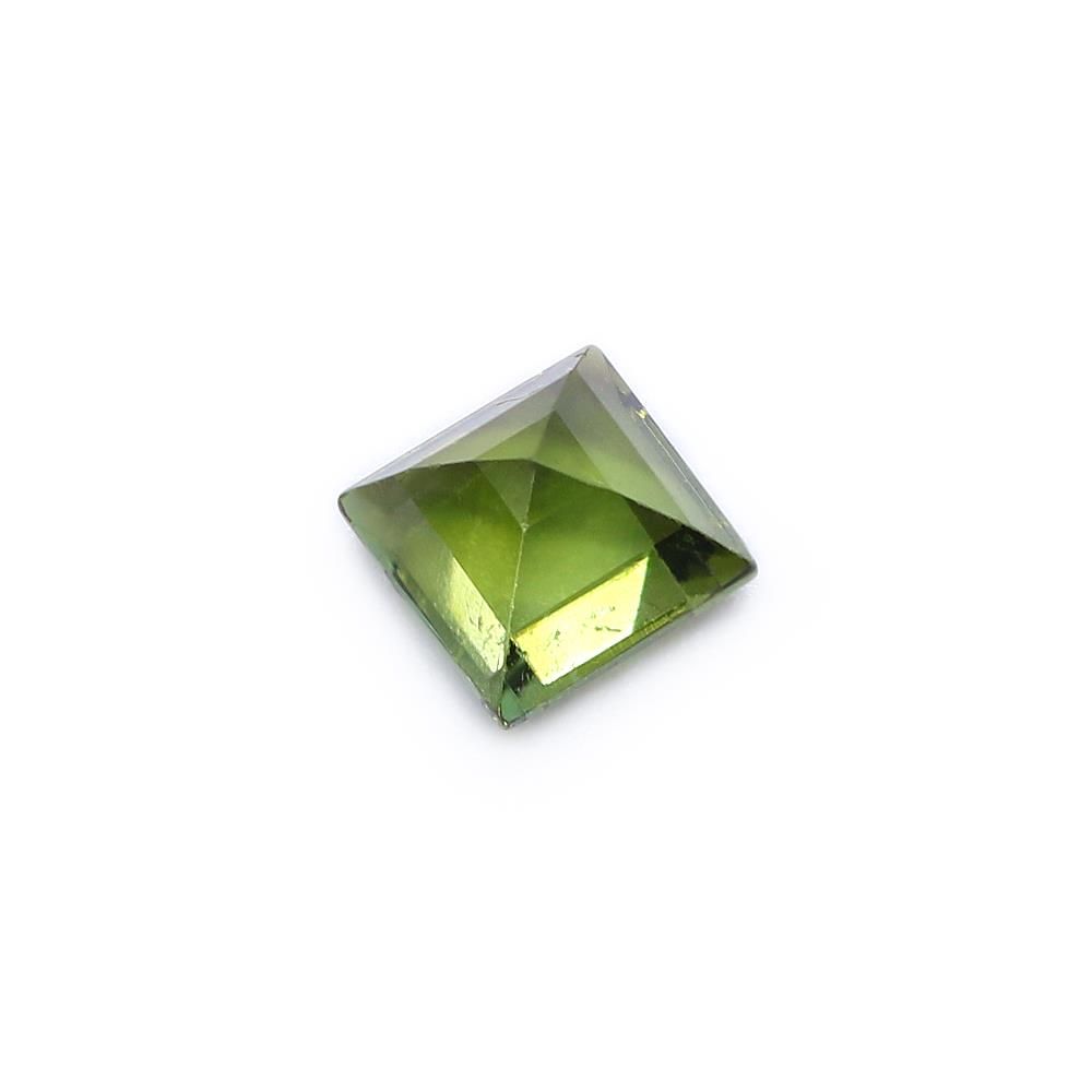 Green Tourmaline 5mm Square Faceted (Slight Inclusion)