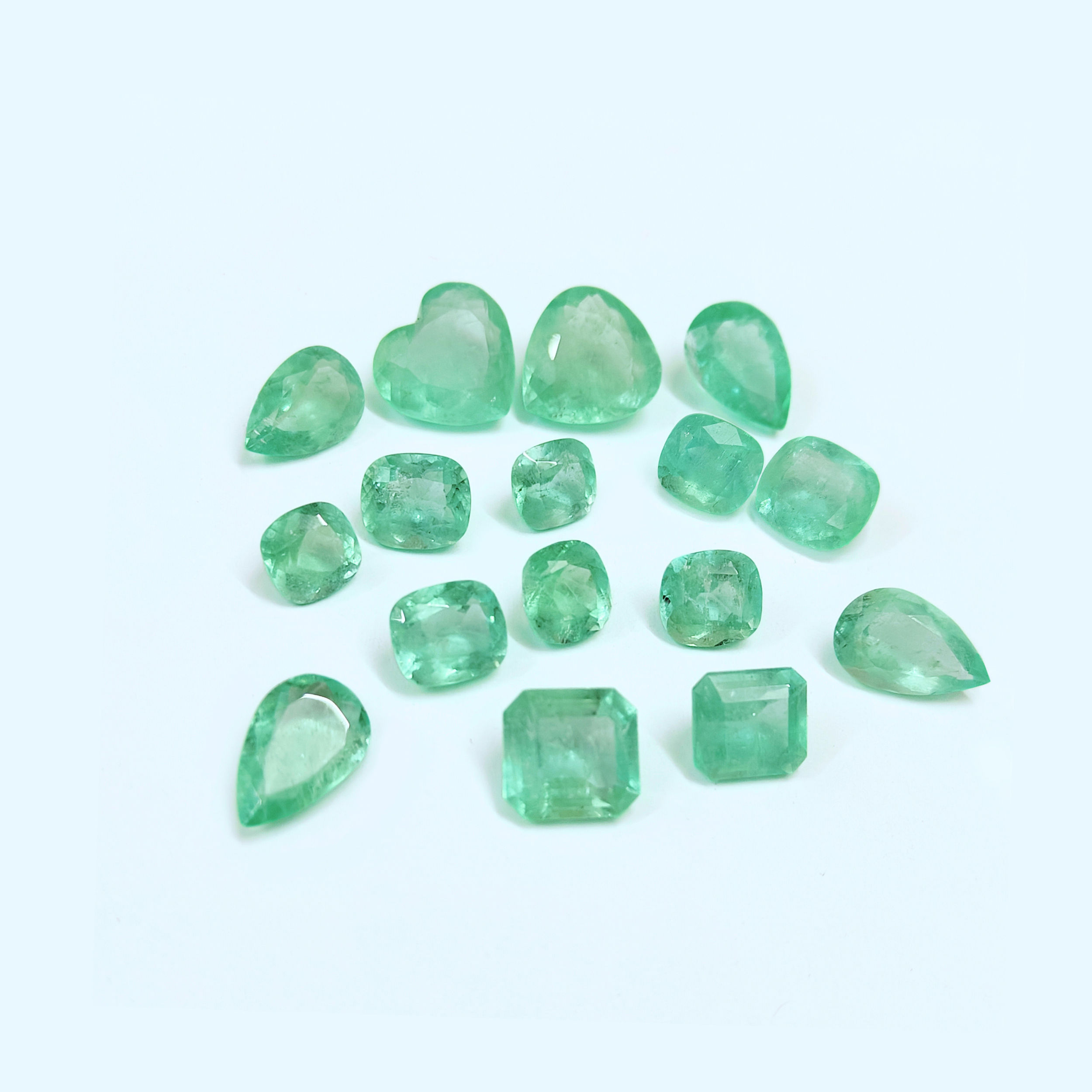 Natural Colombian Emerald (Panna) Gemstone Online at Best Price