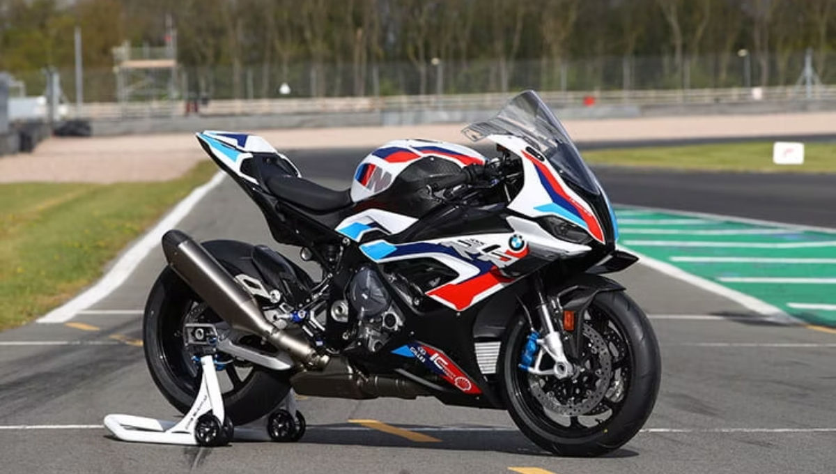BMW M 1000 RR