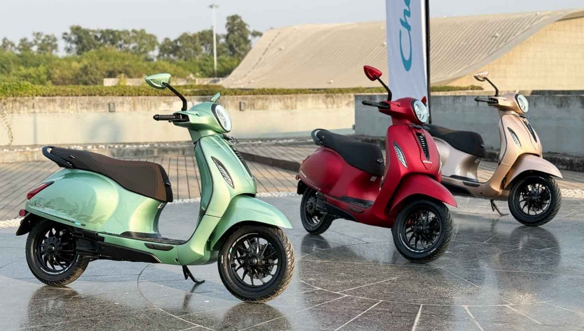 Bajaj Chetak 3001