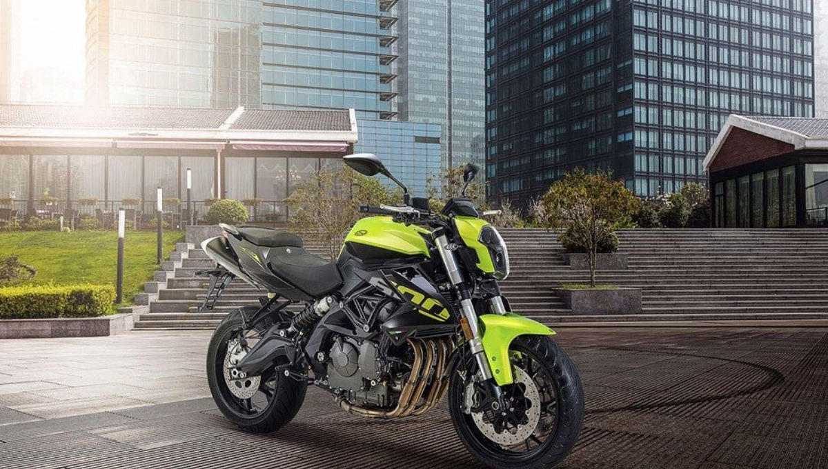 Benelli TNT600i