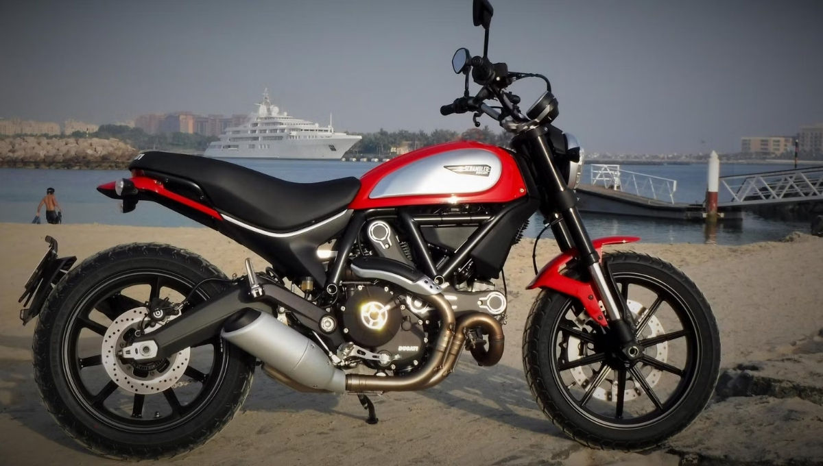 Ducati Scrambler Icon Dark