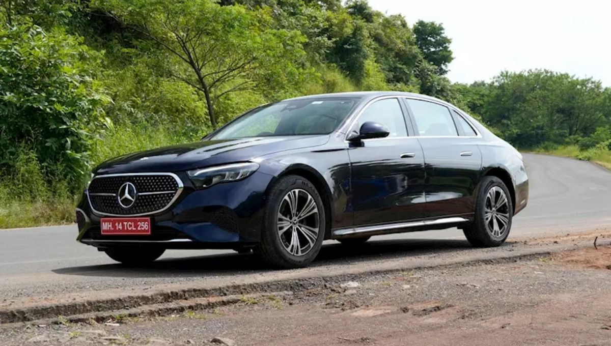  Mercedes-Benz E-Class