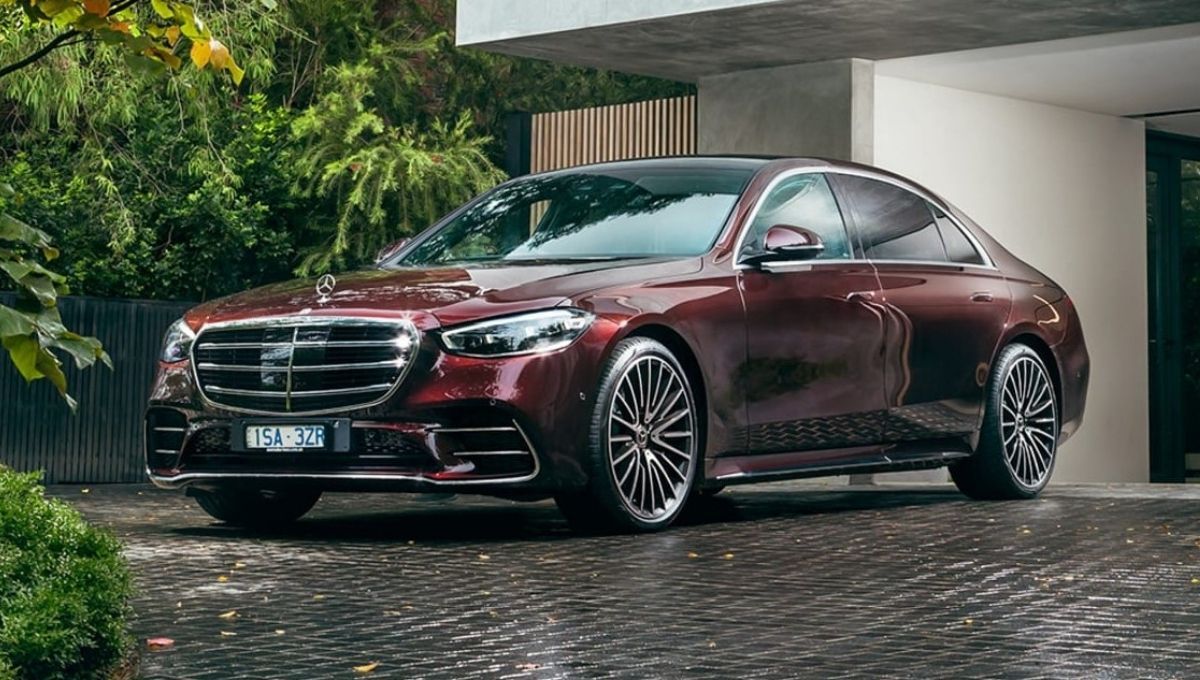  Mercedes-Benz S-Class