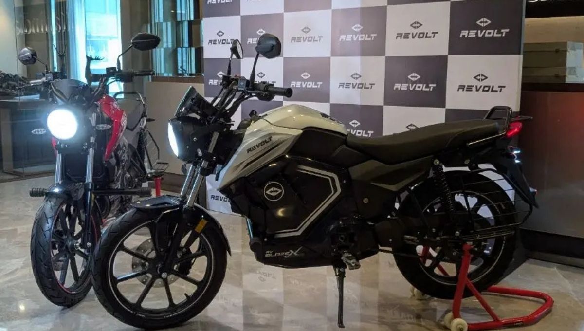 Revolt RV BlazeX bike