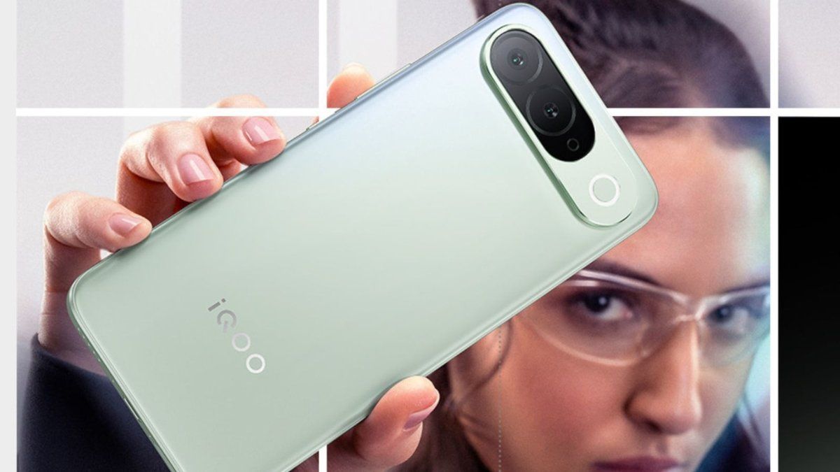 iQOO Z11 Camera