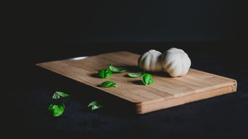 Benefits of eating garlic