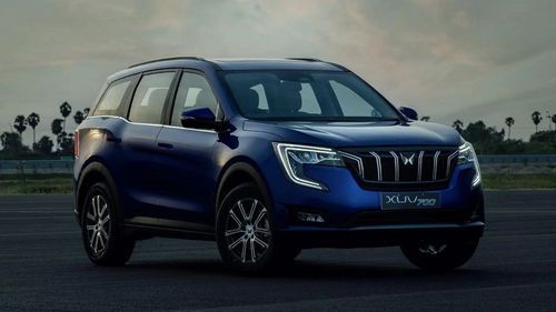 Mahindra XUV 700