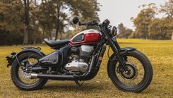 Jawa 42 Bobber bike
