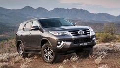 Toyota Fortuner car