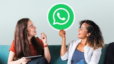 WhatsApp logo with suggestions for creative group names, highlighting its status as the top messaging app globally.